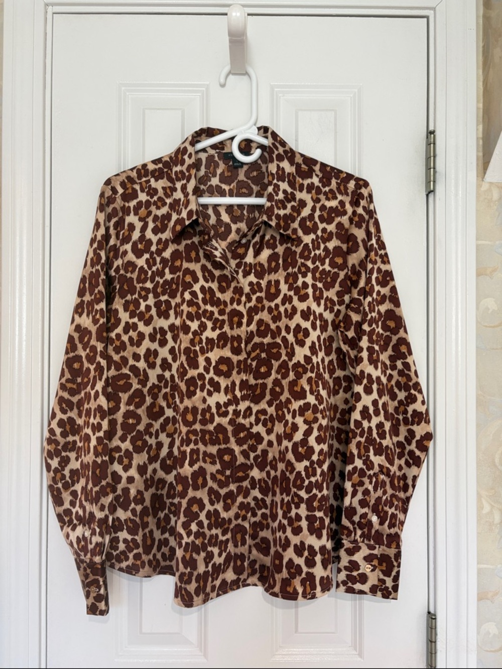 Ann Taylor’s Leopard Print Button-Up Blouse in Brown and Tan